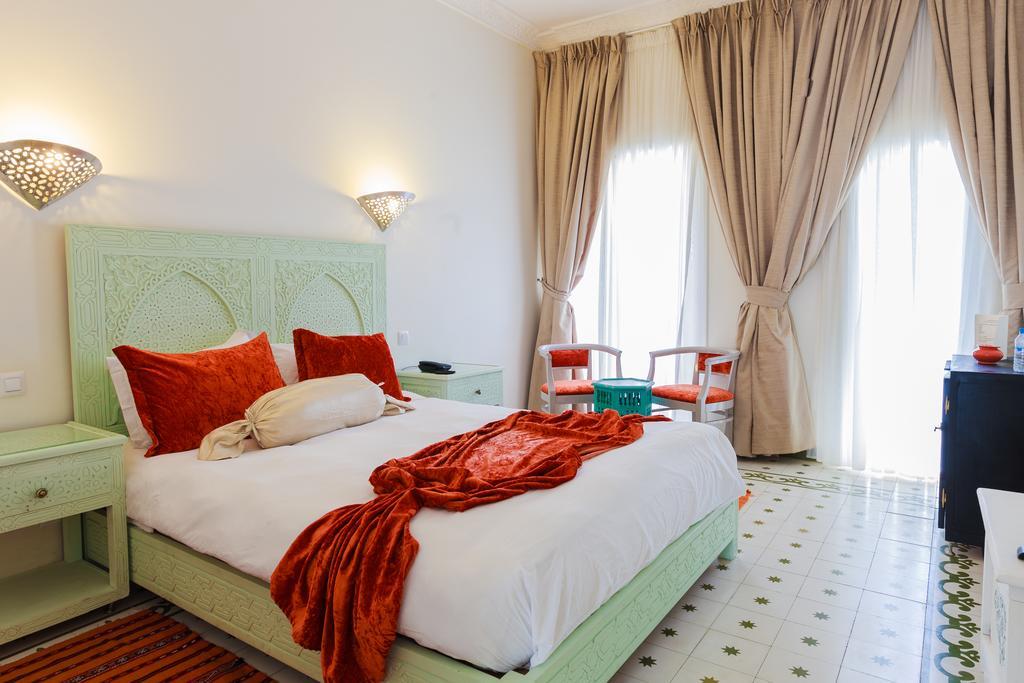 Palais Du Calife Riad Spa & Clubbing (Adults Only) Tanger Rum bild