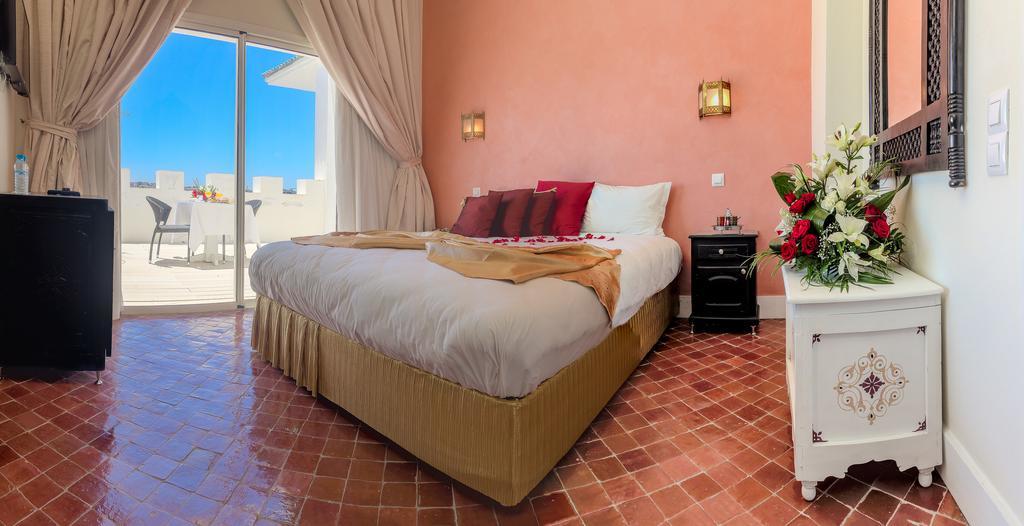 Palais Du Calife Riad Spa & Clubbing (Adults Only) Tanger Rum bild