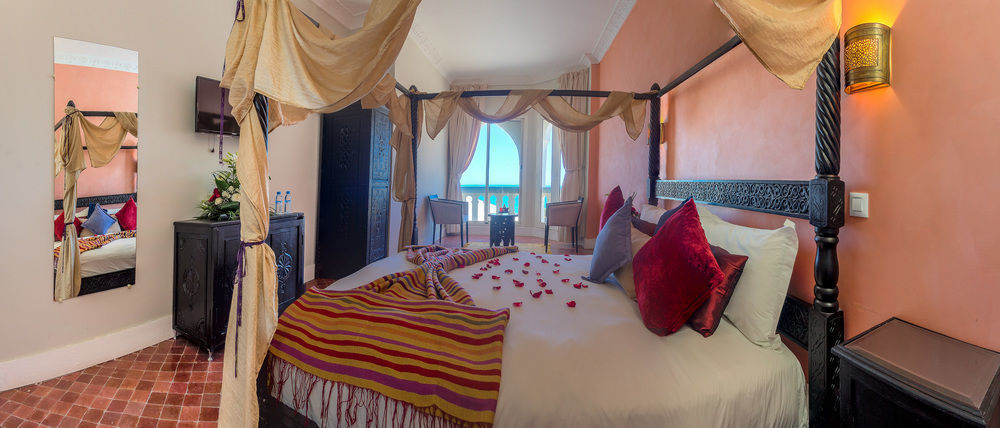 Palais Du Calife Riad Spa & Clubbing (Adults Only) Tanger Exteriör bild